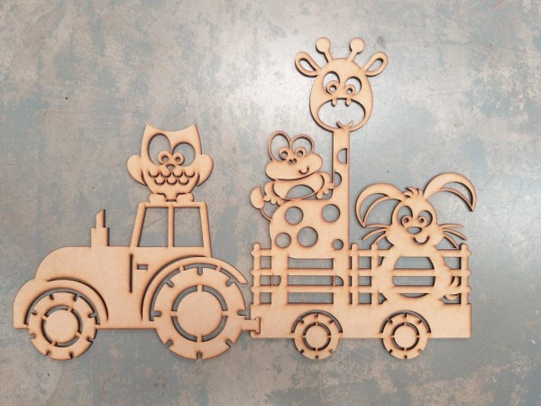 TRACTOR CON ANIMALES (45x65cm) 5mm - IND DEL ARTE / CORTE LASER