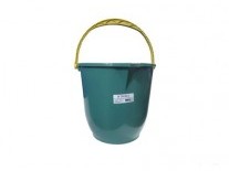 BALDE 9 LITROS MANIJA PLASTICA